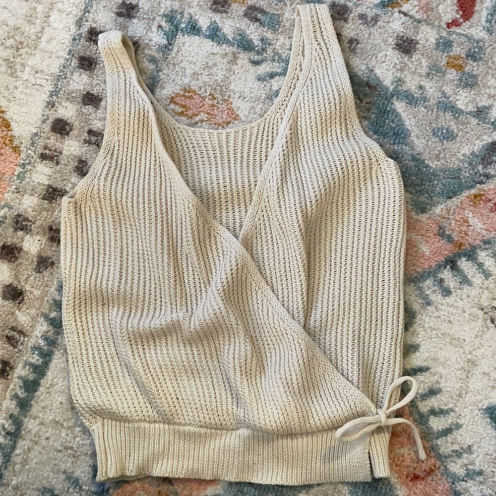 Cream tie tank